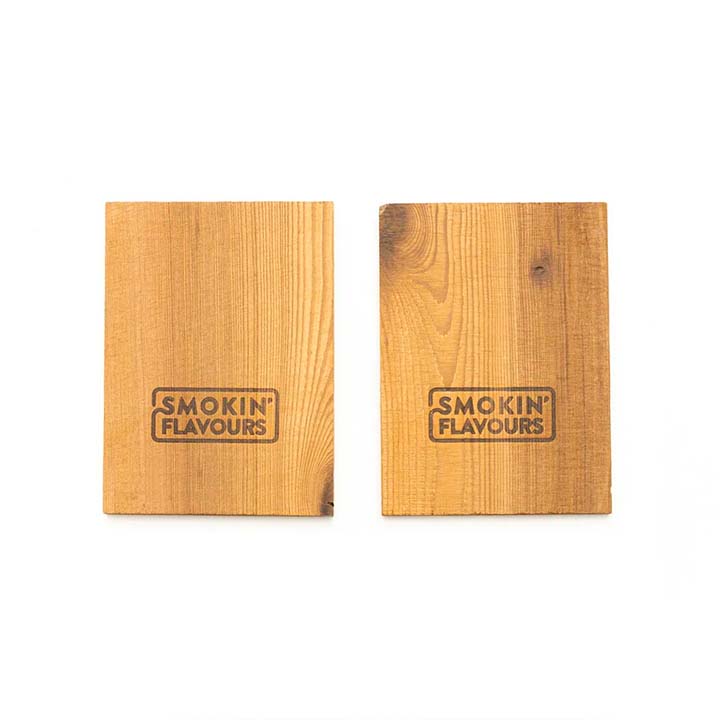 Twee Smokin’ Flavours cederhouten rookplanken van 15 x 11 cm